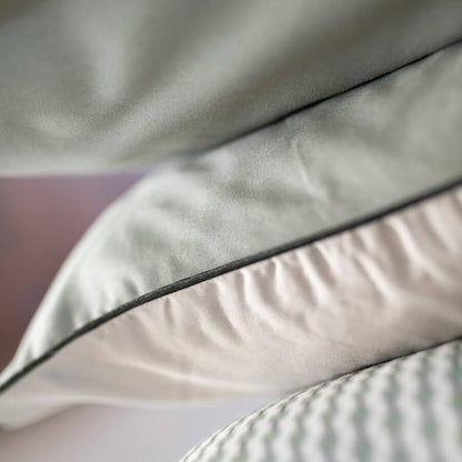 Completo letto in raso di puro cotone, satin finesse